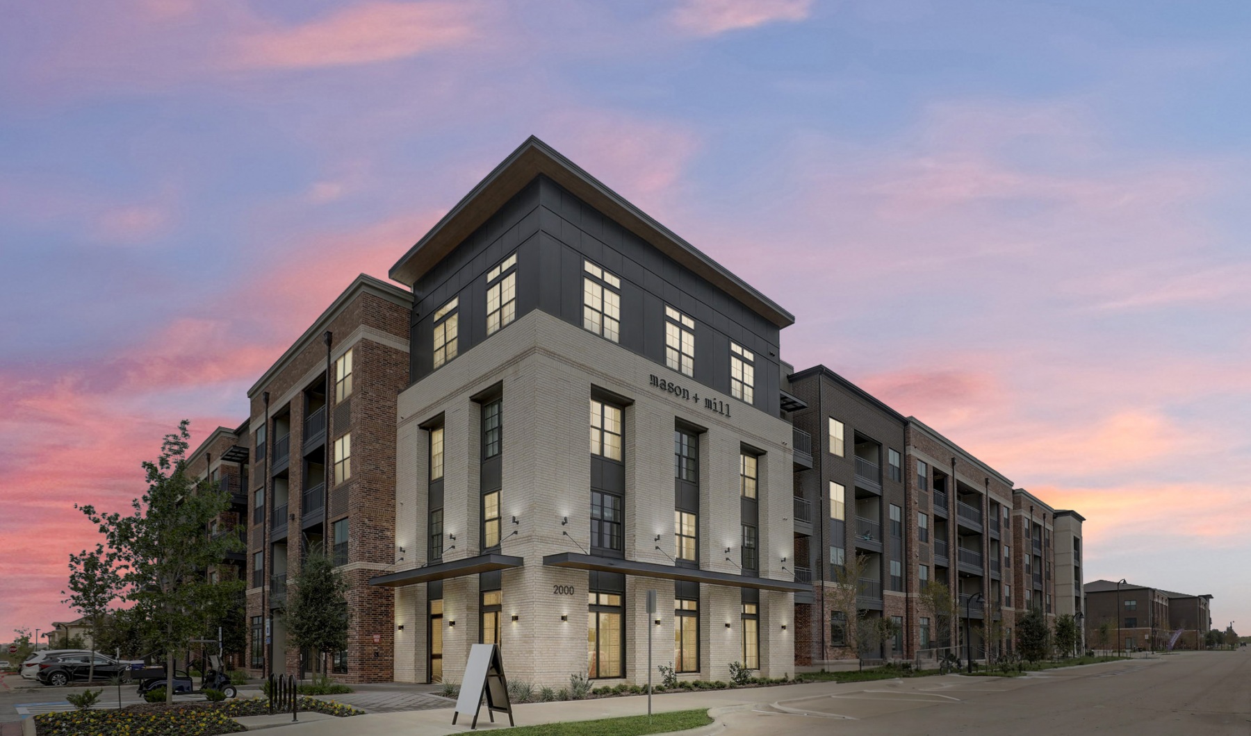 Mansfield tx apartments with luxury pool